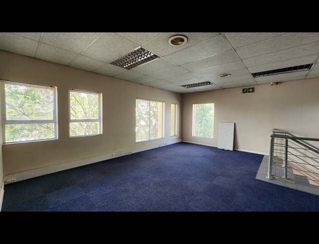 1,235M² WAREHOUSE FOR SALE IN SPARTAN